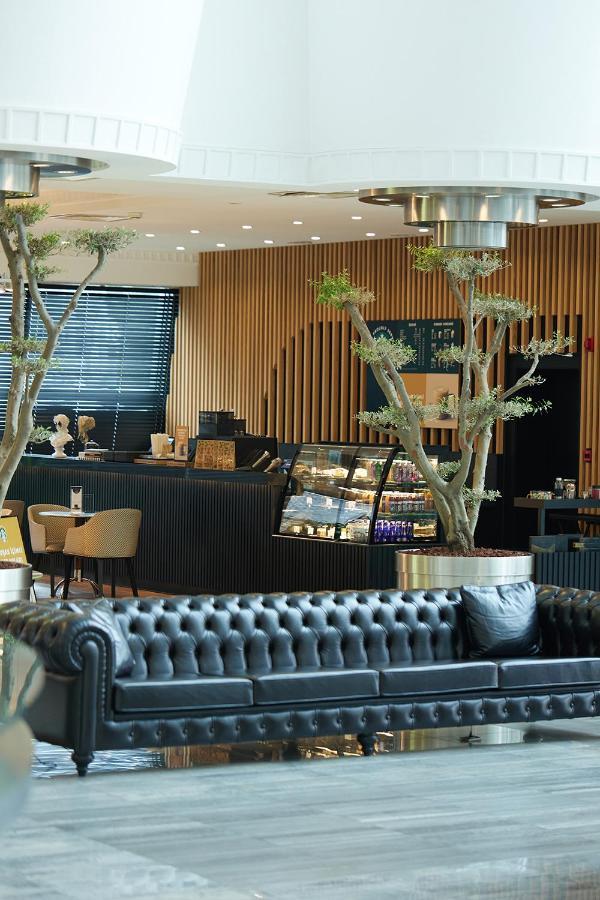 Metropolitan Otel 5*